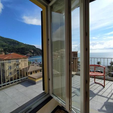 Апартаменти Monia House Sea View Леванто Екстер'єр фото