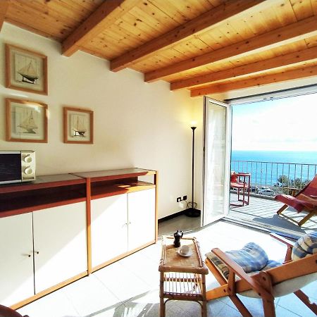 Апартаменти Monia House Sea View Леванто Екстер'єр фото